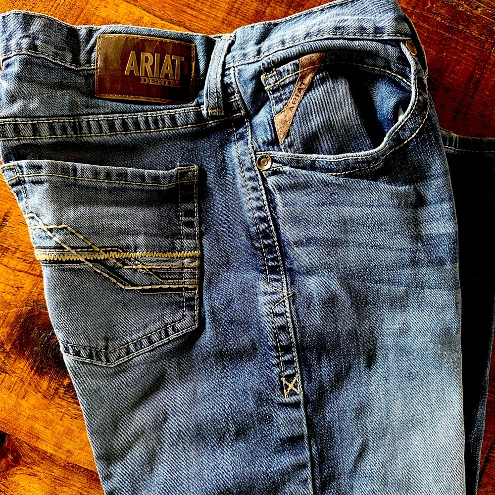 Ariat Mens jeans